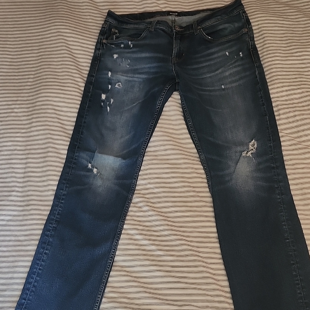 Hudson Jeans Slim Straight in Distressed Dark Blue